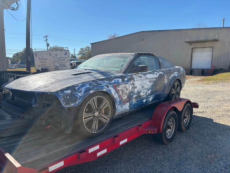 2006 Ford S197 Mustang - Image 2 of 2
