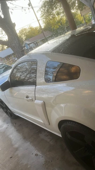 2006 Ford S197 Mustang - Image 2 of 4
