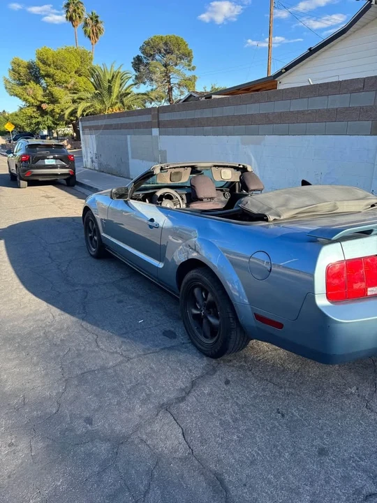 2006 Ford S197 Mustang - Image 2 of 11