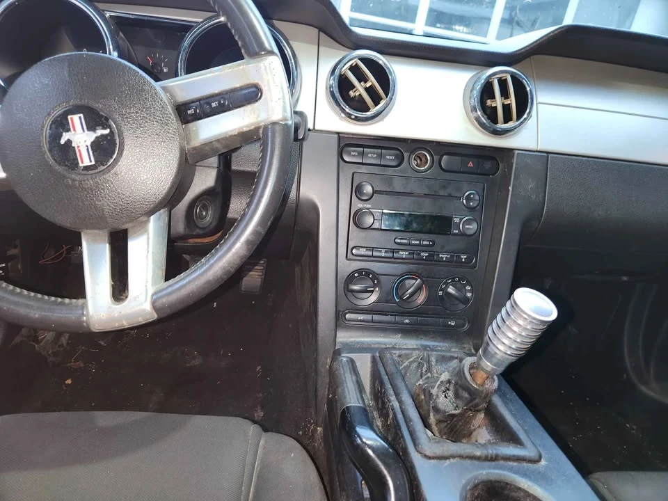 2006 Ford S197 Mustang - Image 6 of 8