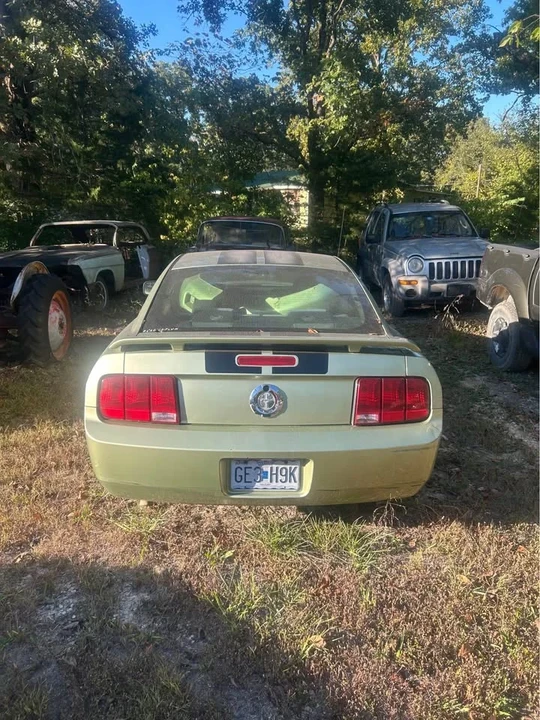 2006 Ford S197 Mustang - Image 2 of 15
