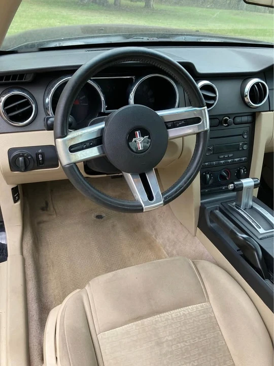 2006 Ford S197 Mustang - Image 3 of 10