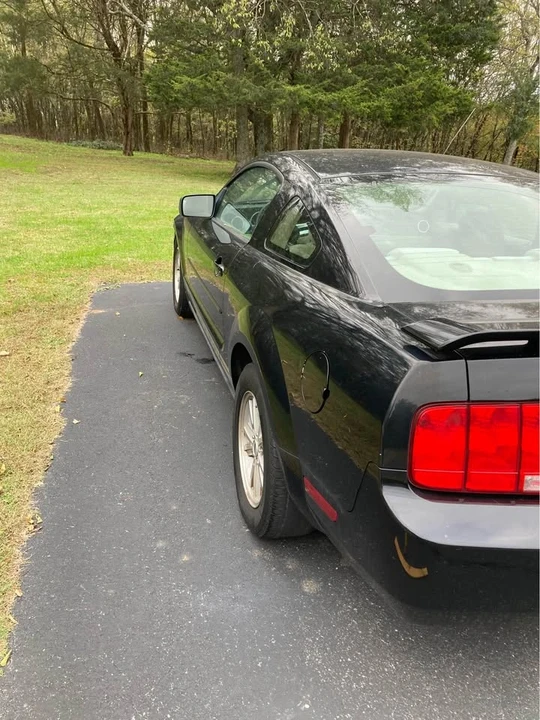 2006 Ford S197 Mustang - Image 8 of 10