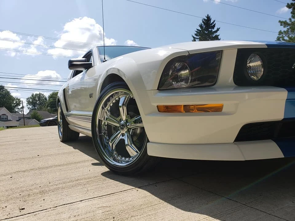 2006 Ford S197 Mustang GT - Image 5 of 12