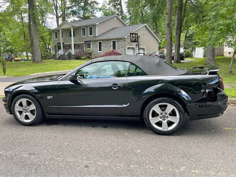 2006 Ford Mustang GT Premium