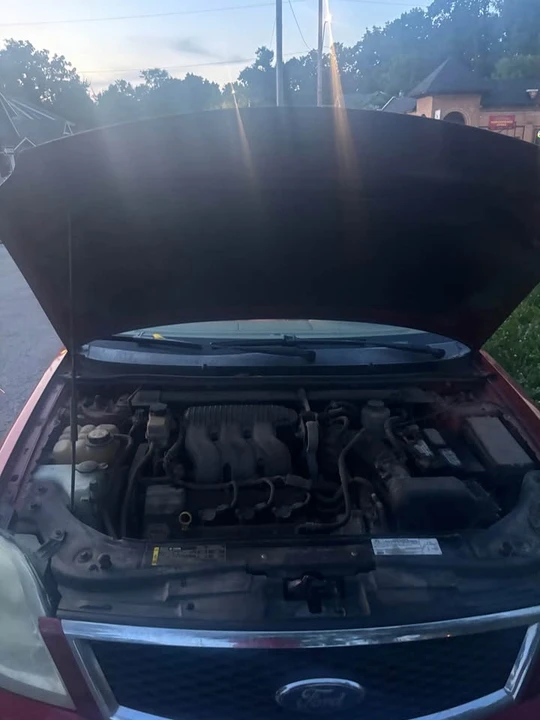 2006 Ford Taurus 4th Gen - Image 9 of 9