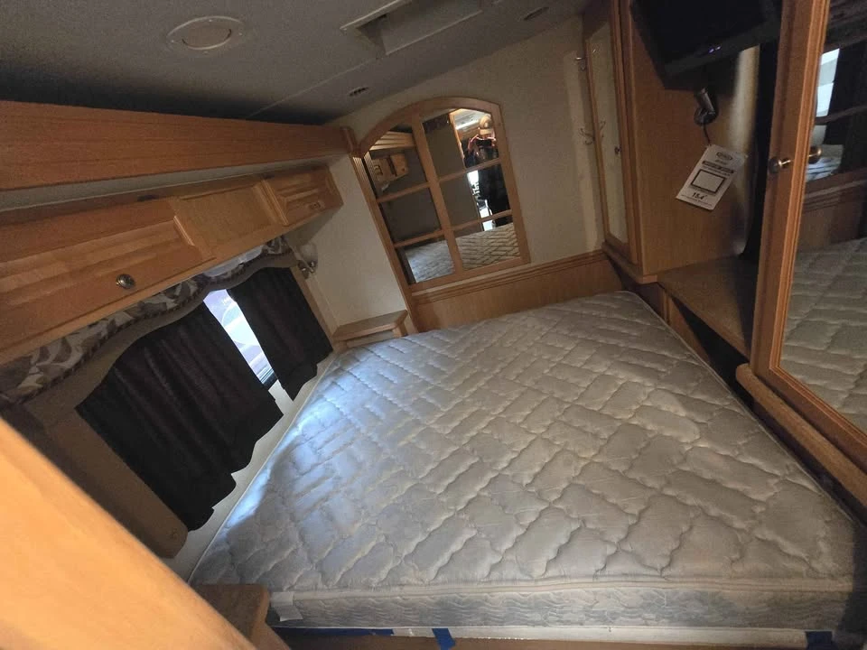 2006 Ford Econoline Van - Image 9 of 20