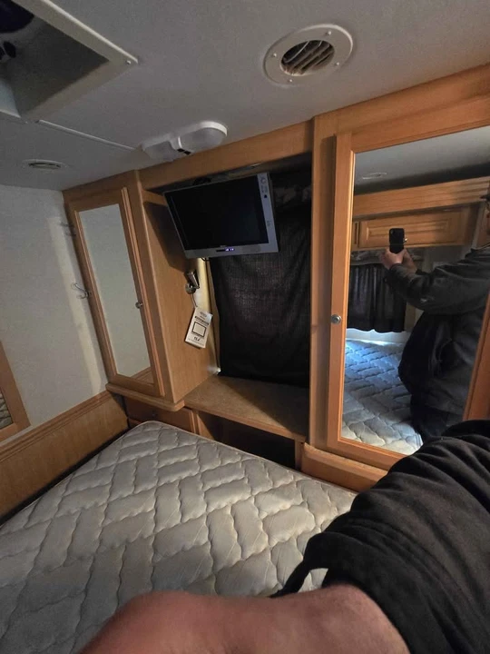 2006 Ford Econoline Van - Image 17 of 20