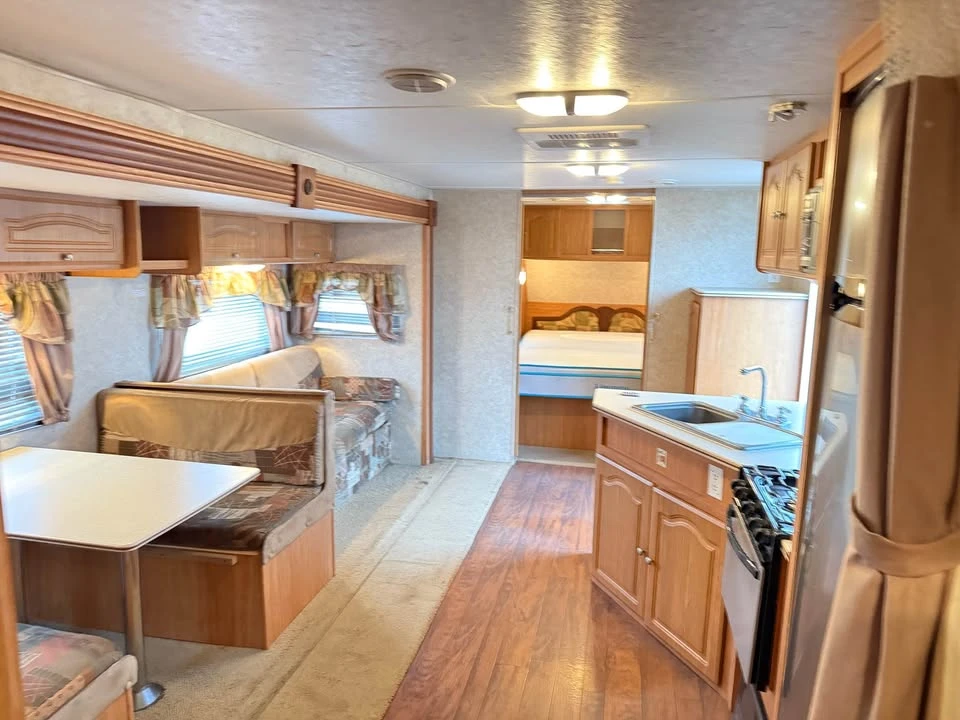 2006 Forest River - Image 11 of 12