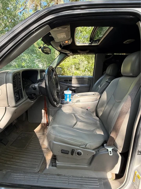2006 GMC C/K - Image 7 of 13