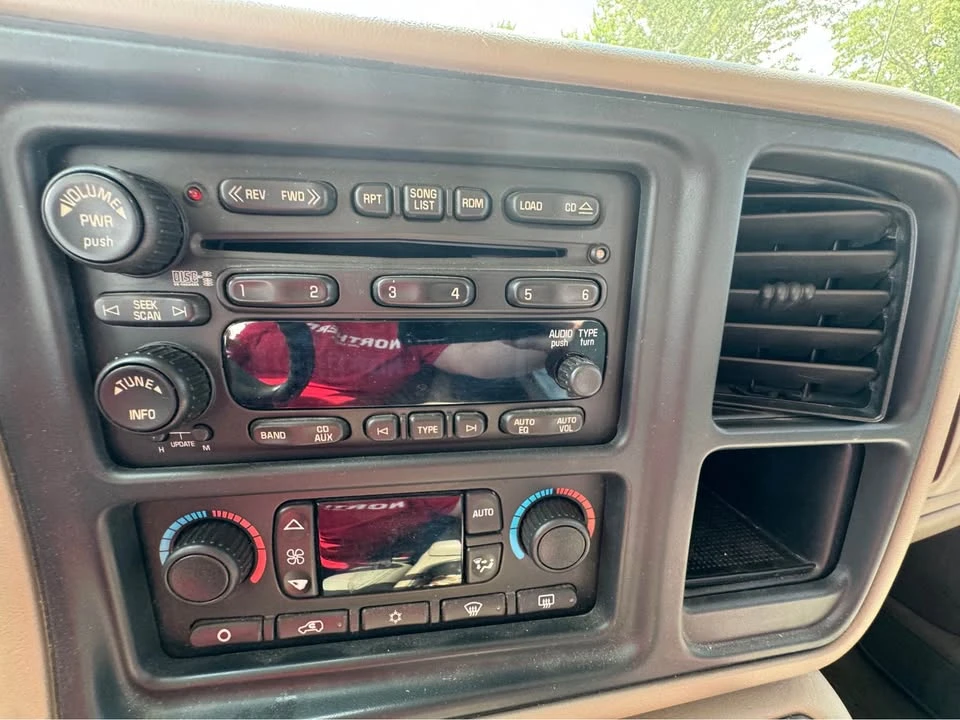 2006 GMC Sierra 2nd Gen - Image 18 of 20