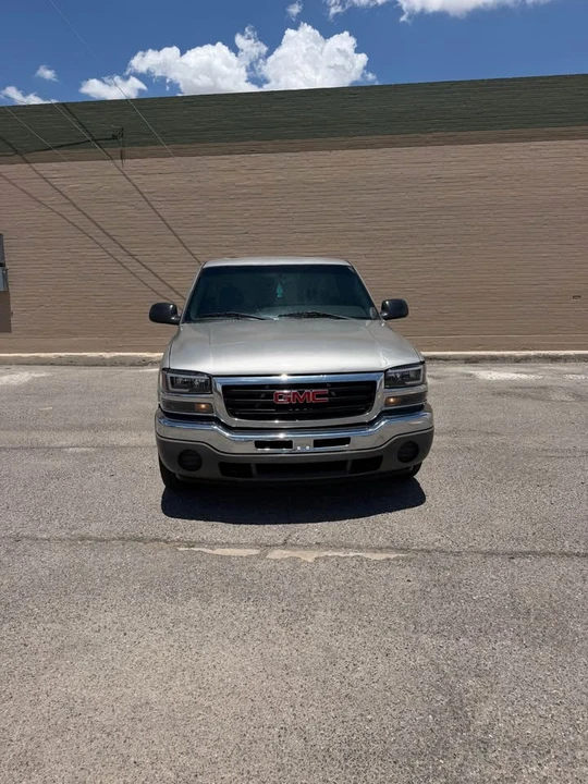 2006 GMC Sierra 2nd Gen - Image 3 of 6