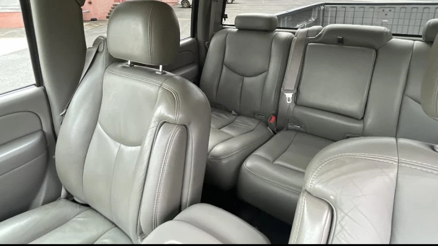 2006 GMC Sierra Heavy Duty 2nd Gen - Image 6 of 14