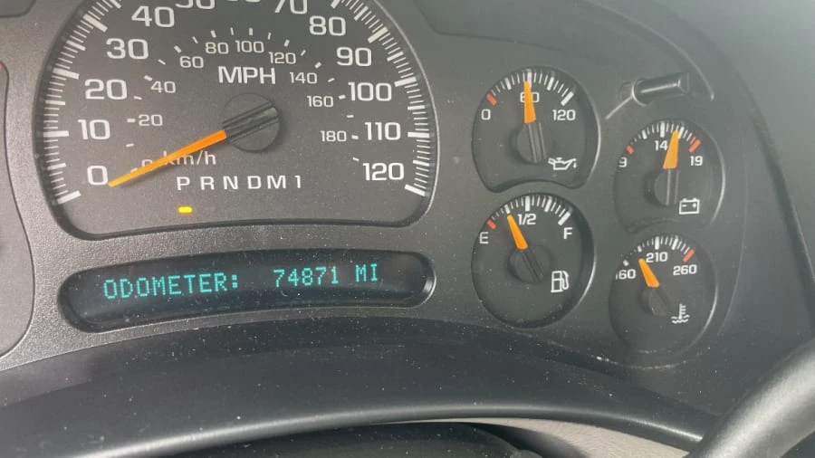 2006 GMC Sierra Heavy Duty 2nd Gen - Image 9 of 14