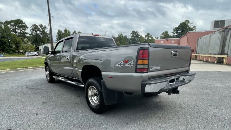 2006 GMC Sierra Heavy Duty 2nd Gen - Image 10 of 14