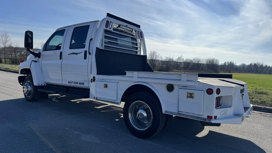 2006 GMC TopKick - Image 5 of 11