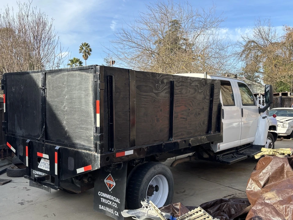 2006 GMC TopKick - Image 12 of 21
