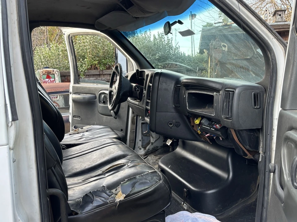 2006 GMC TopKick - Image 18 of 21