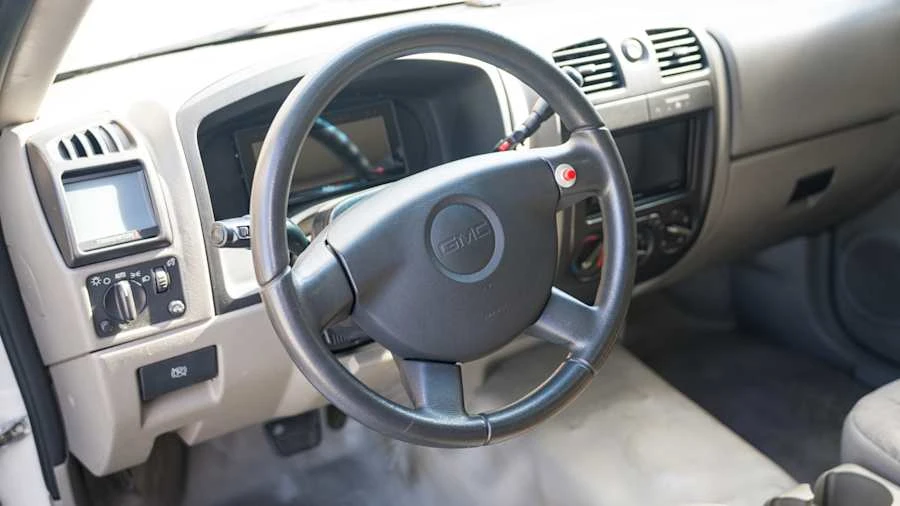 2006 GMC Canyon 1st Gen - Image 14 of 24