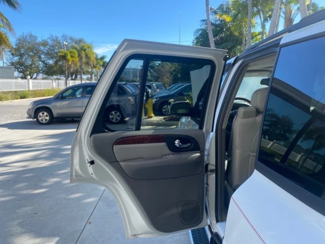 2006 GMC Envoy - Image 14 of 21