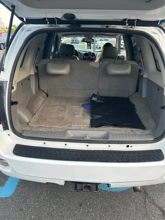 2006 GMC Envoy - Image 9 of 15