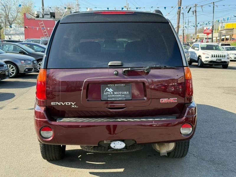 2006 GMC Envoy - Image 8 of 12
