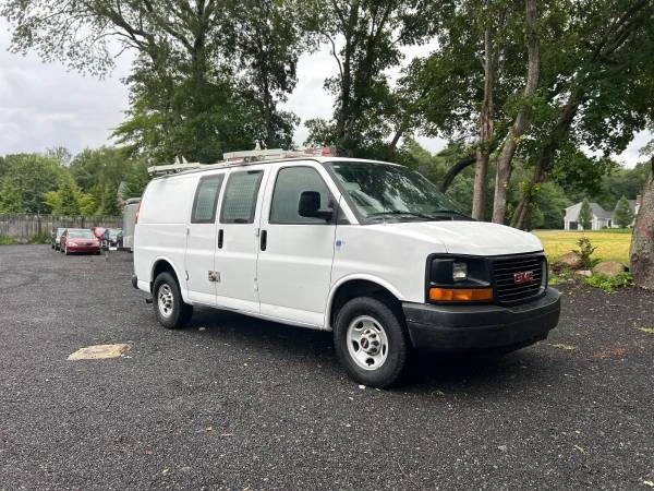 2006 GMC Savana - Image 3 of 28