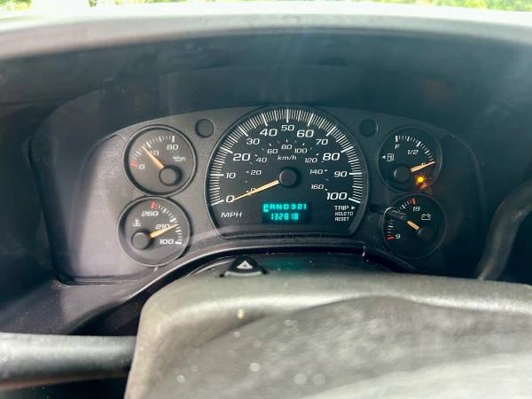 2006 GMC Savana - Image 13 of 28