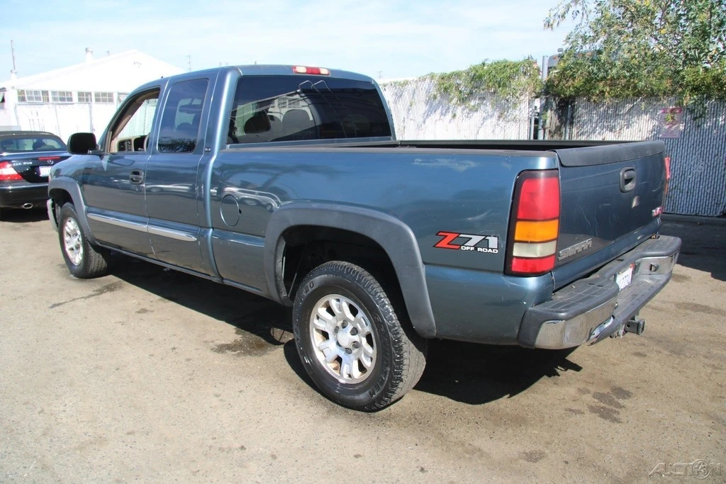 2006 GMC Sierra 2nd Gen - Image 5 of 21