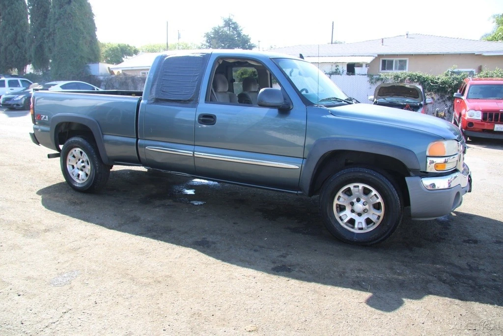 2006 GMC Sierra 2nd Gen - Image 9 of 21