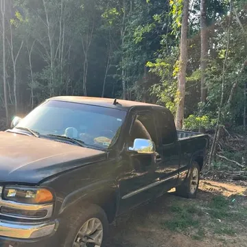 2006 GMC Sierra 1500 Extended Cab Pickup 4D 6 1/2 ft