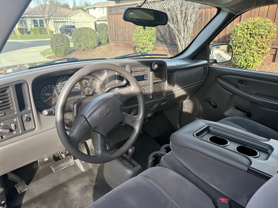 2006 GMC Sierra 1st Gen - Image 9 of 13