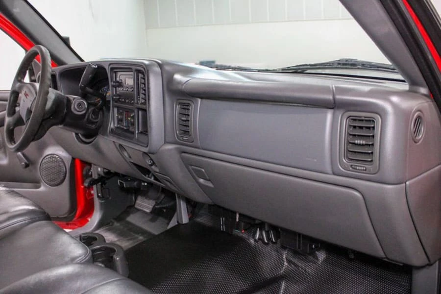 2006 GMC Sierra 2nd Gen - Image 16 of 24