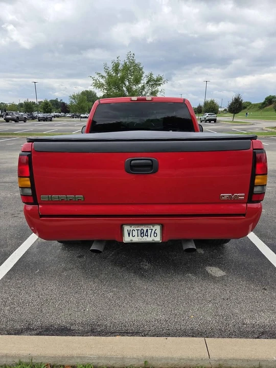 2006 GMC Sierra 2nd Gen - Image 5 of 12
