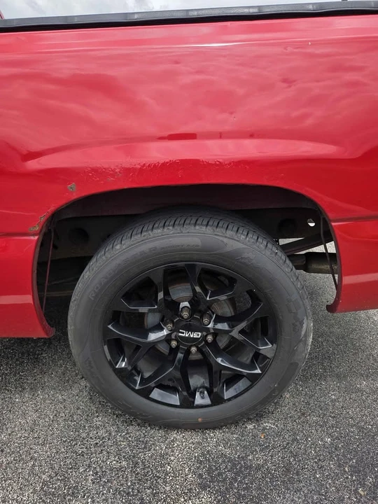 2006 GMC Sierra 2nd Gen - Image 8 of 12