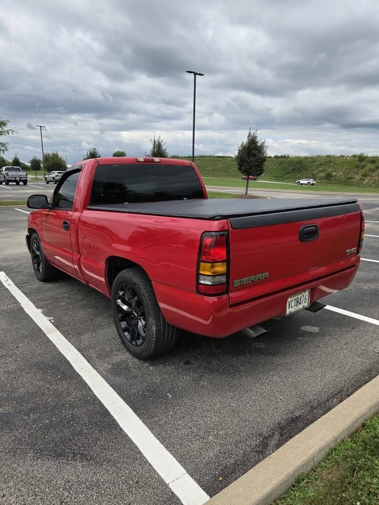 2006 GMC Sierra 2nd Gen - Image 6 of 12