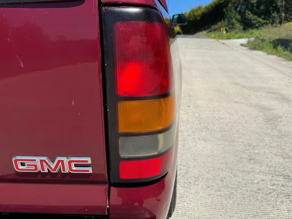 2006 GMC Sierra 2nd Gen - Image 20 of 31