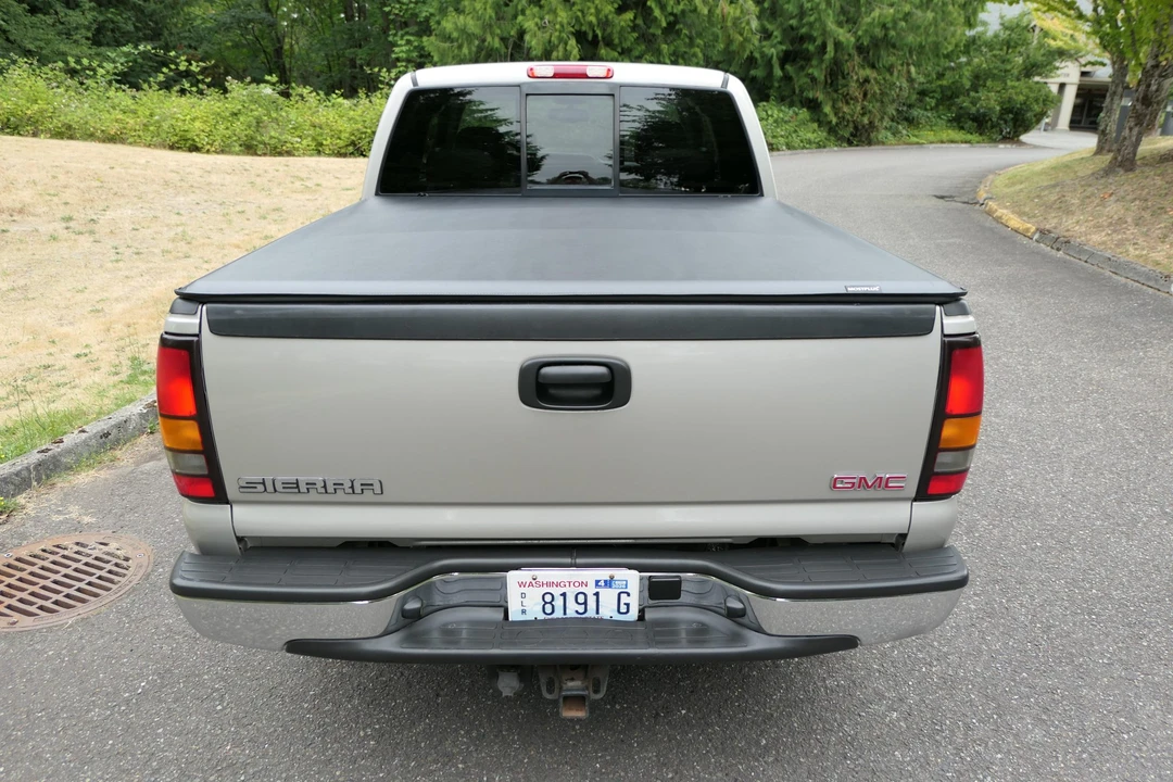 2006 GMC Sierra 2nd Gen - Image 11 of 31