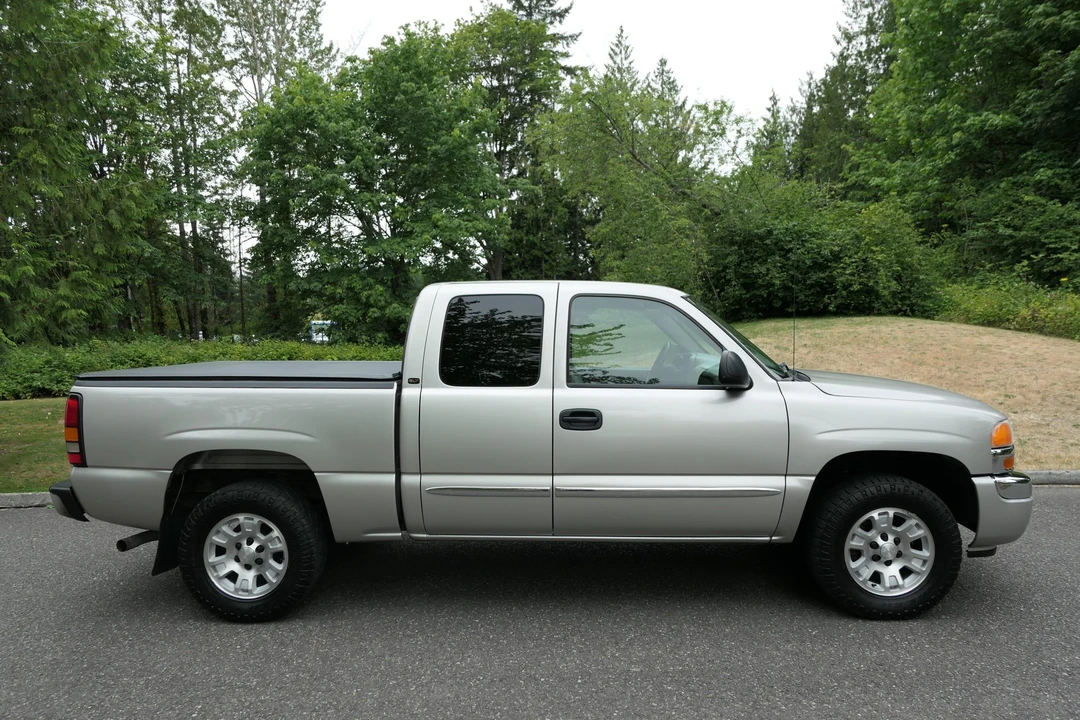 2006 GMC Sierra 2nd Gen - Image 16 of 31