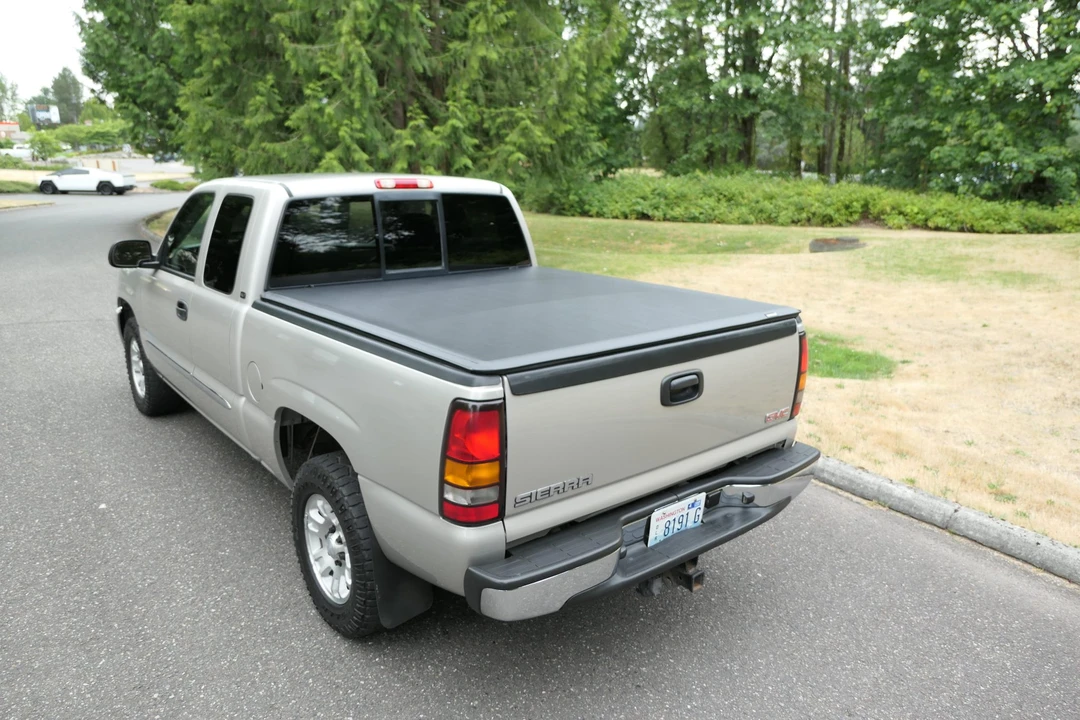 2006 GMC Sierra 2nd Gen - Image 9 of 31