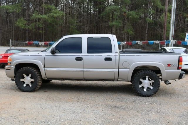 2006 GMC Sierra 1st Gen - Image 2 of 12