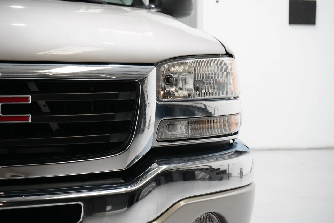 2006 GMC Sierra 2nd Gen - Image 10 of 31