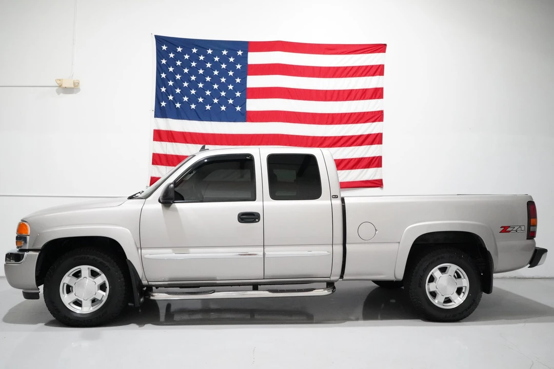 2006 GMC Sierra 2nd Gen - Image 4 of 31