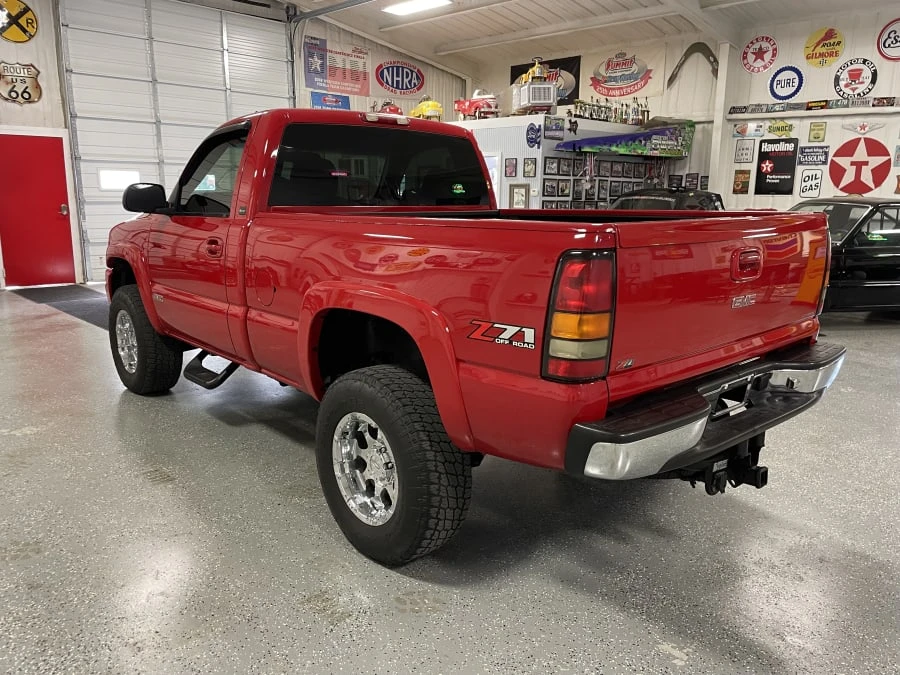 2006 GMC Sierra 2nd Gen - Image 3 of 20