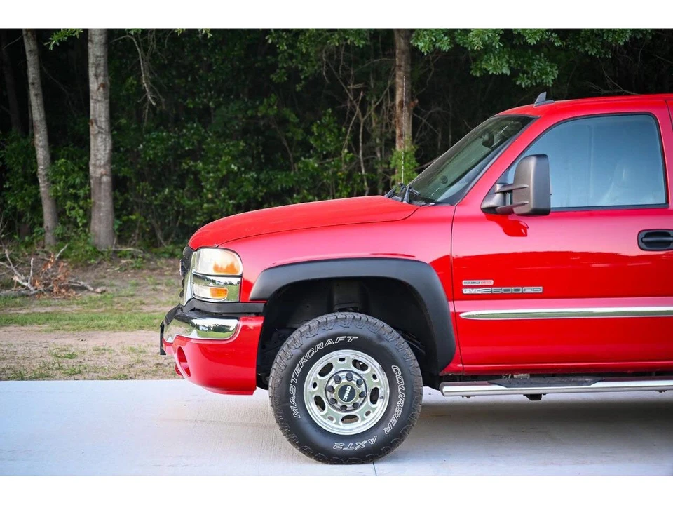 2006 GMC Sierra 2nd Gen - Image 11 of 31