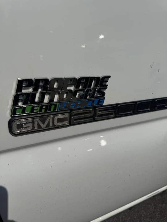 2006 GMC Sierra 1st Gen - Image 10 of 21