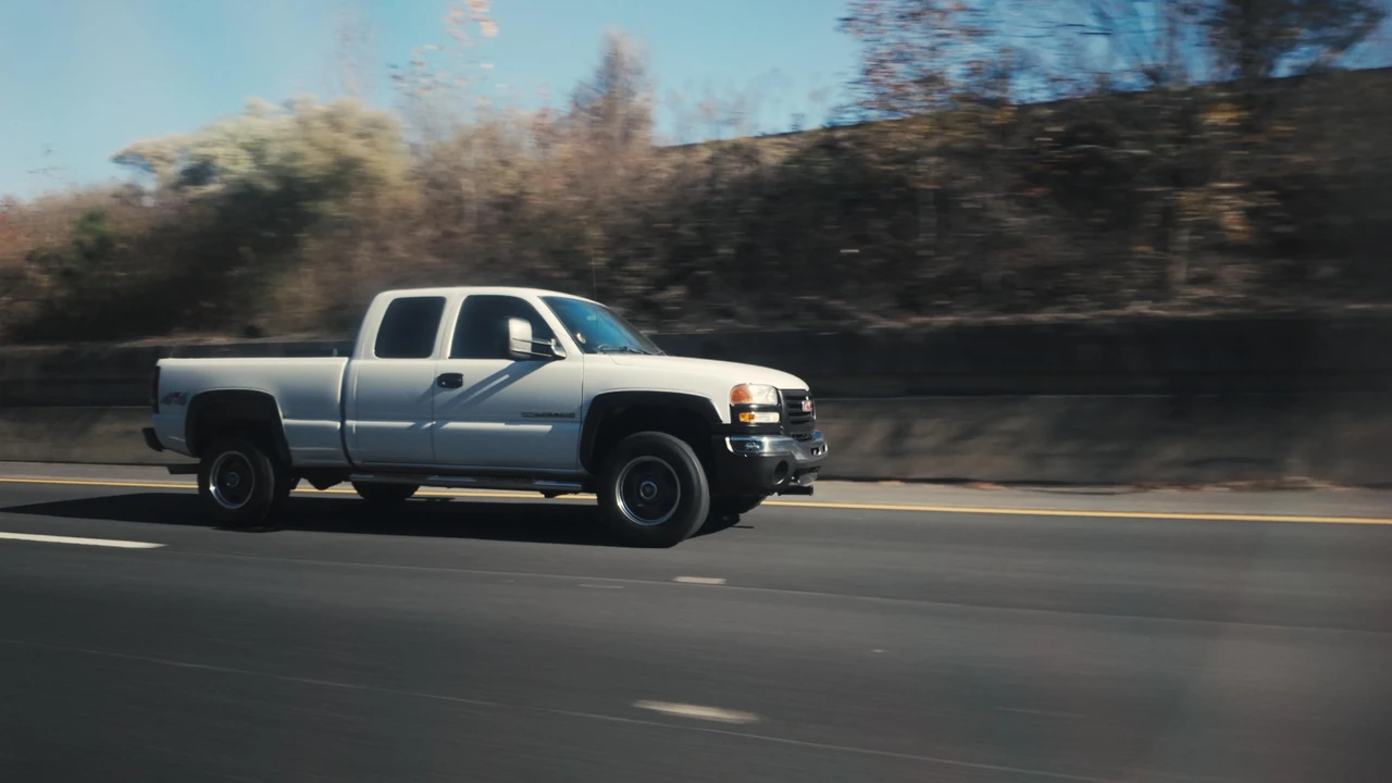 2006 GMC Sierra Heavy Duty 2nd Gen - Image 17 of 31