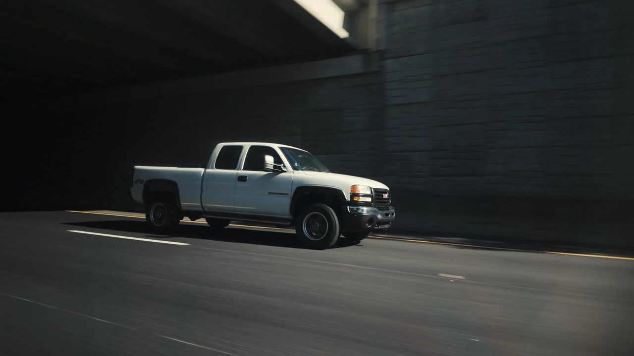 2006 GMC Sierra Heavy Duty 2nd Gen - Image 18 of 31