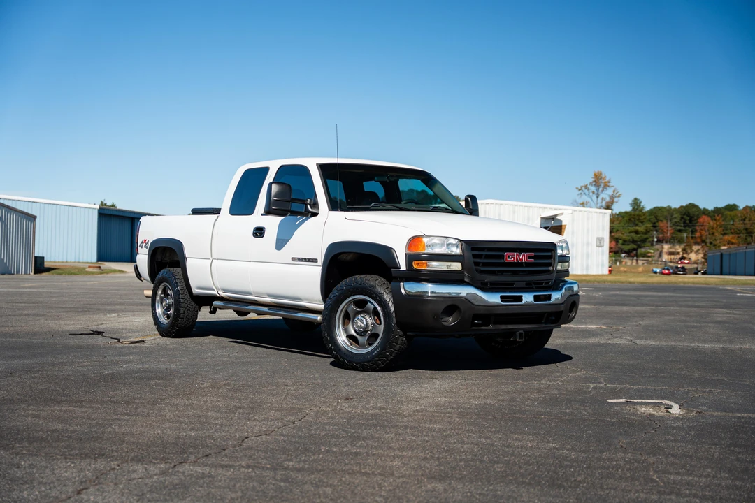 2006 GMC Sierra Heavy Duty 2nd Gen - Image 11 of 31