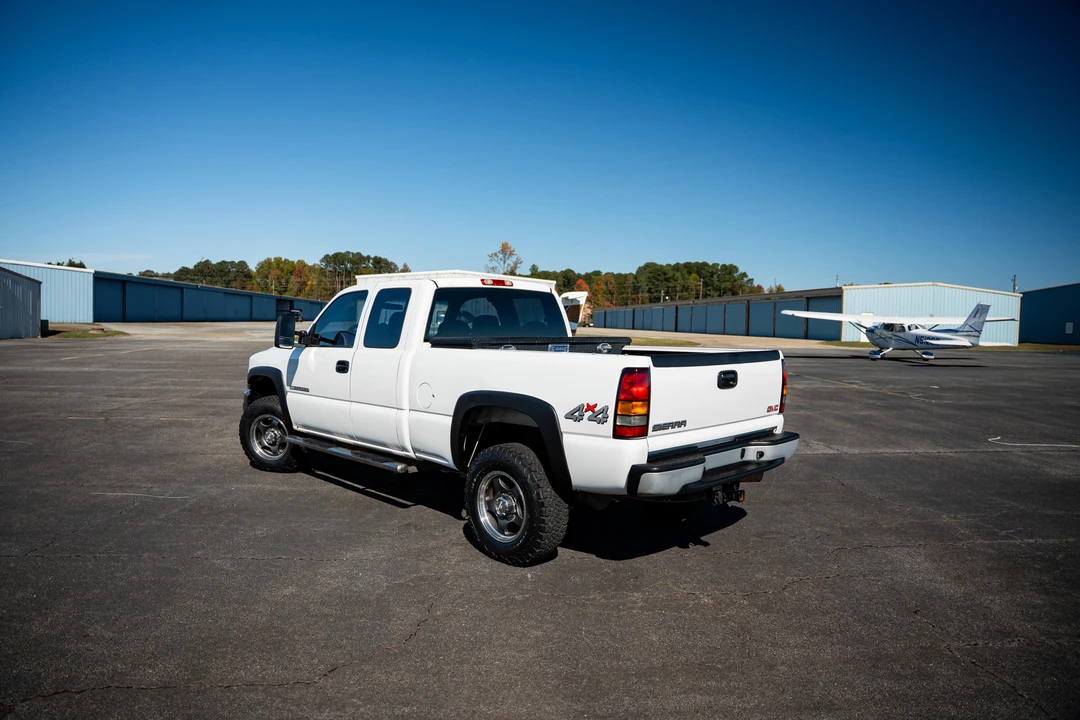 2006 GMC Sierra Heavy Duty 2nd Gen - Image 8 of 31